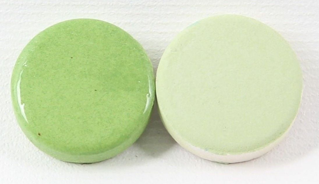 UNI 300 Fıstık Yeşil Sıraltı ve Çini Boyası